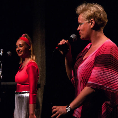 lyon-improv-fest-Spectacle-Two-Sisters-credit-photo-Sandra-Julien-1